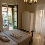 Daire Salerno Centraal Apartment *