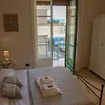 Daire Salerno Centraal Apartment
