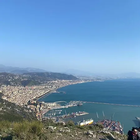 Salerno Centraal Apartment Apartman