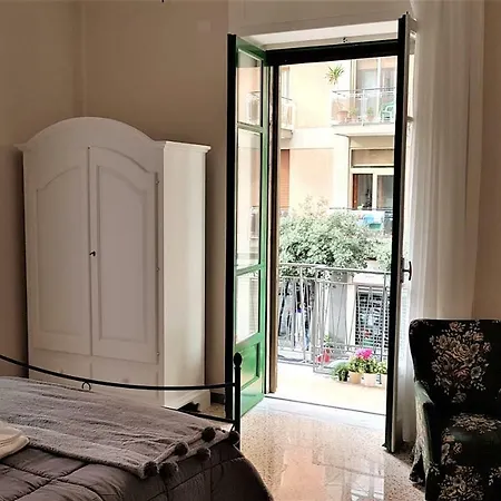 Salerno Centraal Apartment Apartman