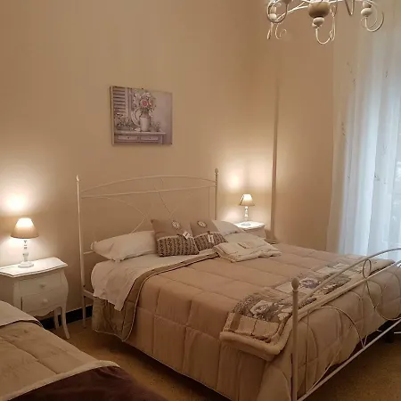 Salerno Centraal Apartment Διαμέρισμα