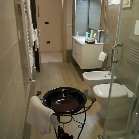 Salerno Centraal Apartment 萨莱诺