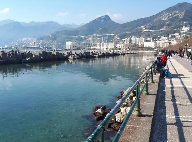 Salerno Centraal Apartment Apartament Salerno