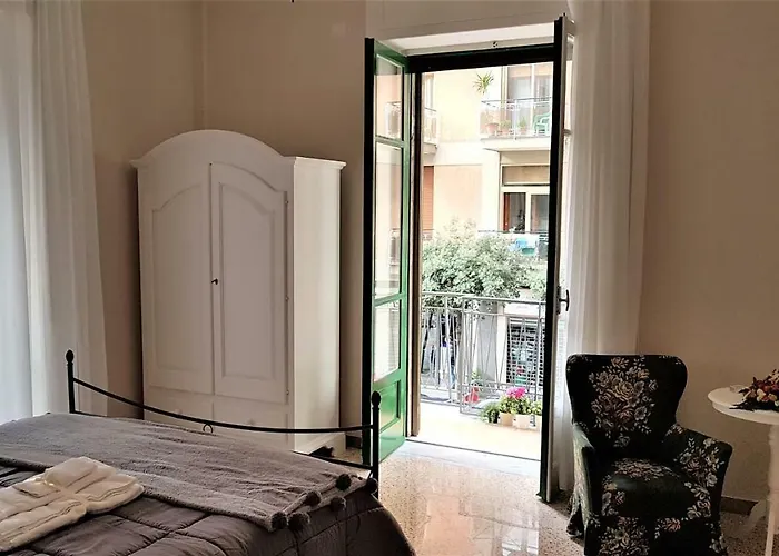 Salerno Centraal Apartment Apartament