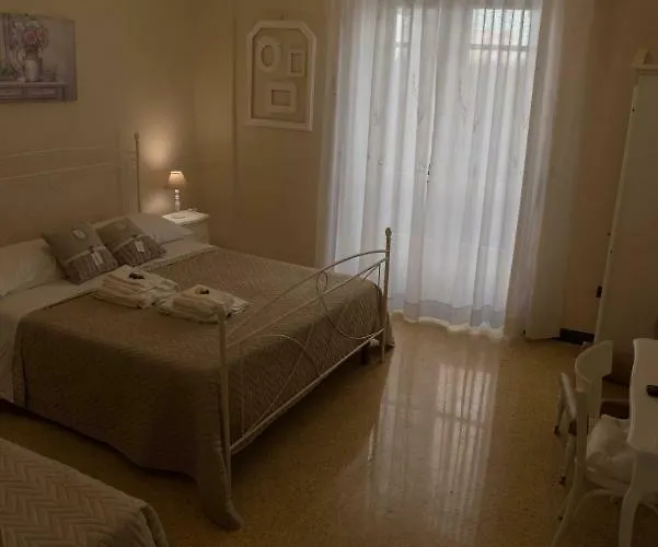 Salerno Centraal Apartment * Salerno